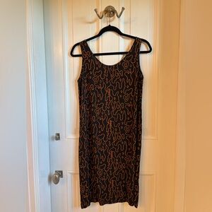 Elegant Black and Orange Patterned Dress
